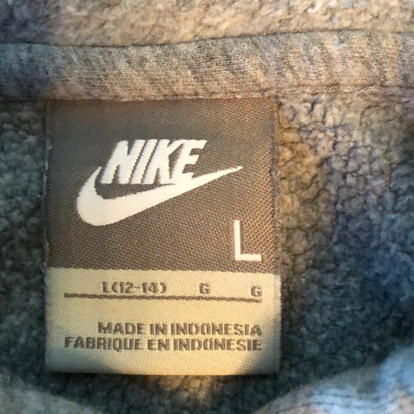 Nike hoodie - Picture 3 of 4